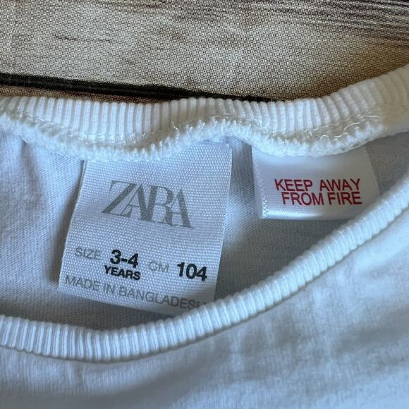 Zara Paris Eiffel Tower Tee 3-4 - Picture 5 of 8